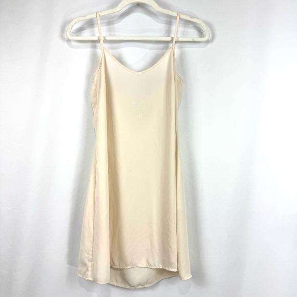 Saloni Women’s Sz 0 Nude Tan Intimate Night Mini Chemise Slip Dress Sleepwear - Picture 1 of 10